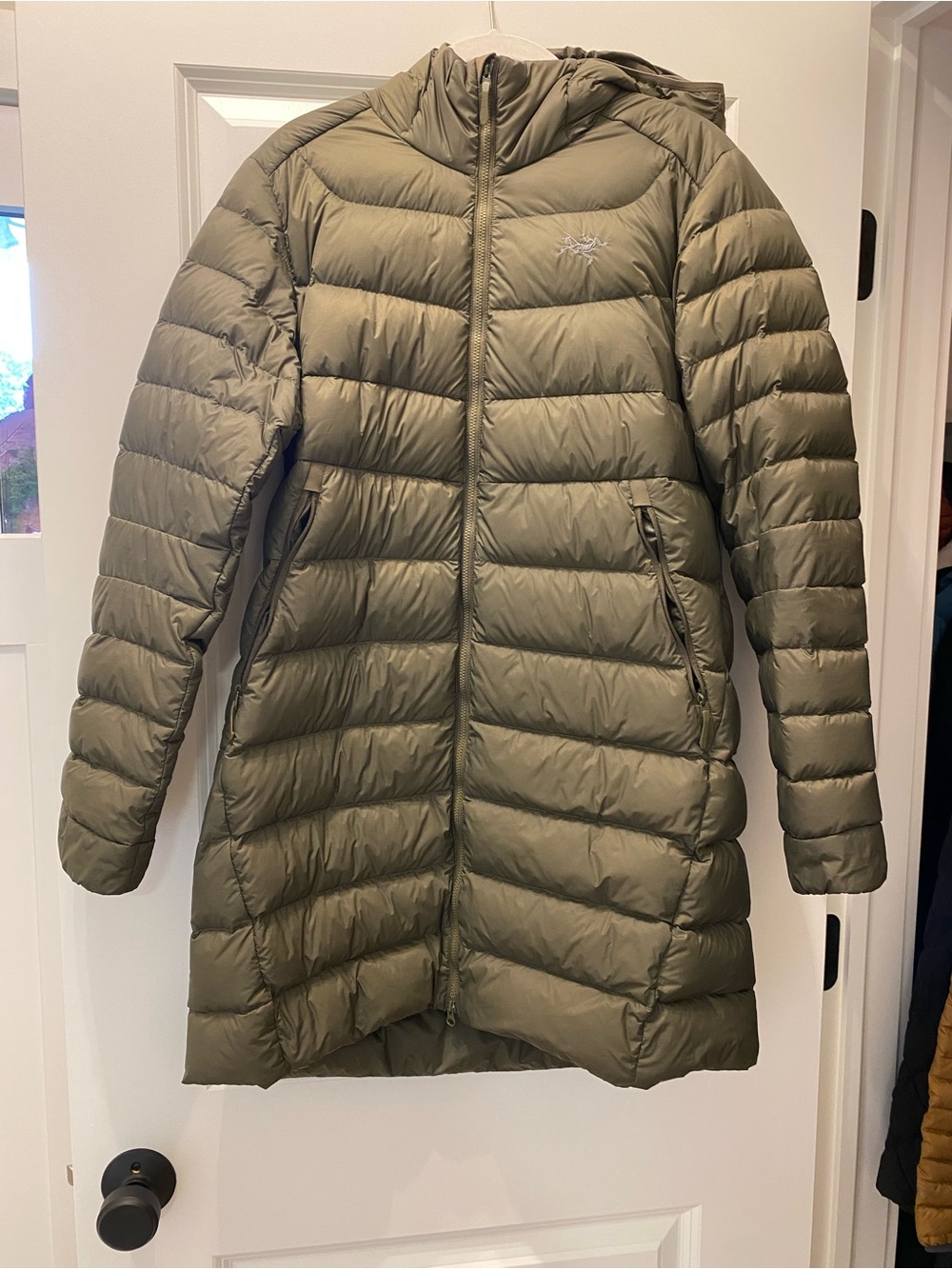 Arc’teryx Cerium Mid CT Down Jacket